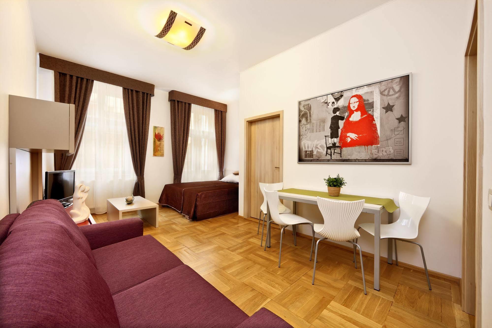 Salvator Superior Appartement Prague